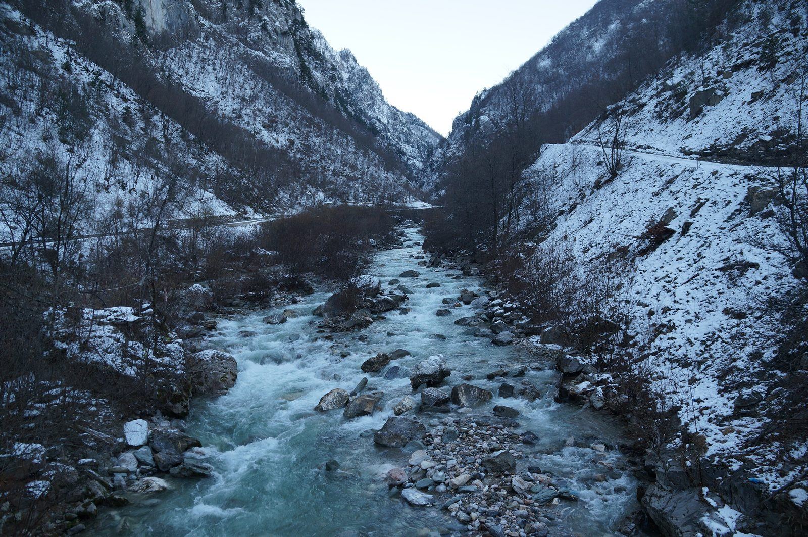 Rivier in de Rugovakloof bij Peja