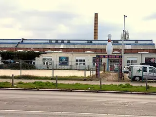Sfeerfoto, niet BO Bowling Prishtina: vergelijkbare bowlingbaan elders