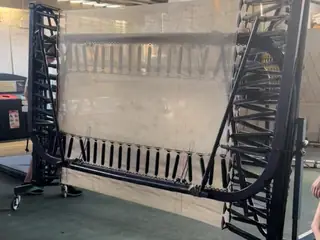 Sfeerfoto, niet Amazinga (trampolinepark): vergelijkbaar trampolinepark elders